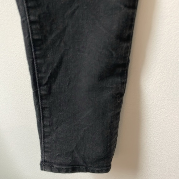 Ann Taylor Loft Black Curvy Skinny Jeans size 26/2 - Picture 5 of 11
